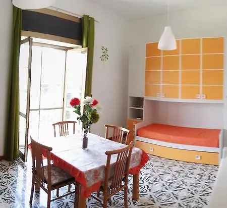 Casa Vacanze Mar E Monte Appartement