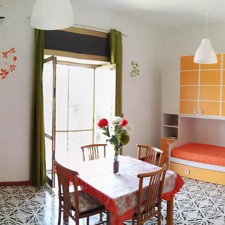 Casa Vacanze Mar E Monte Appartement